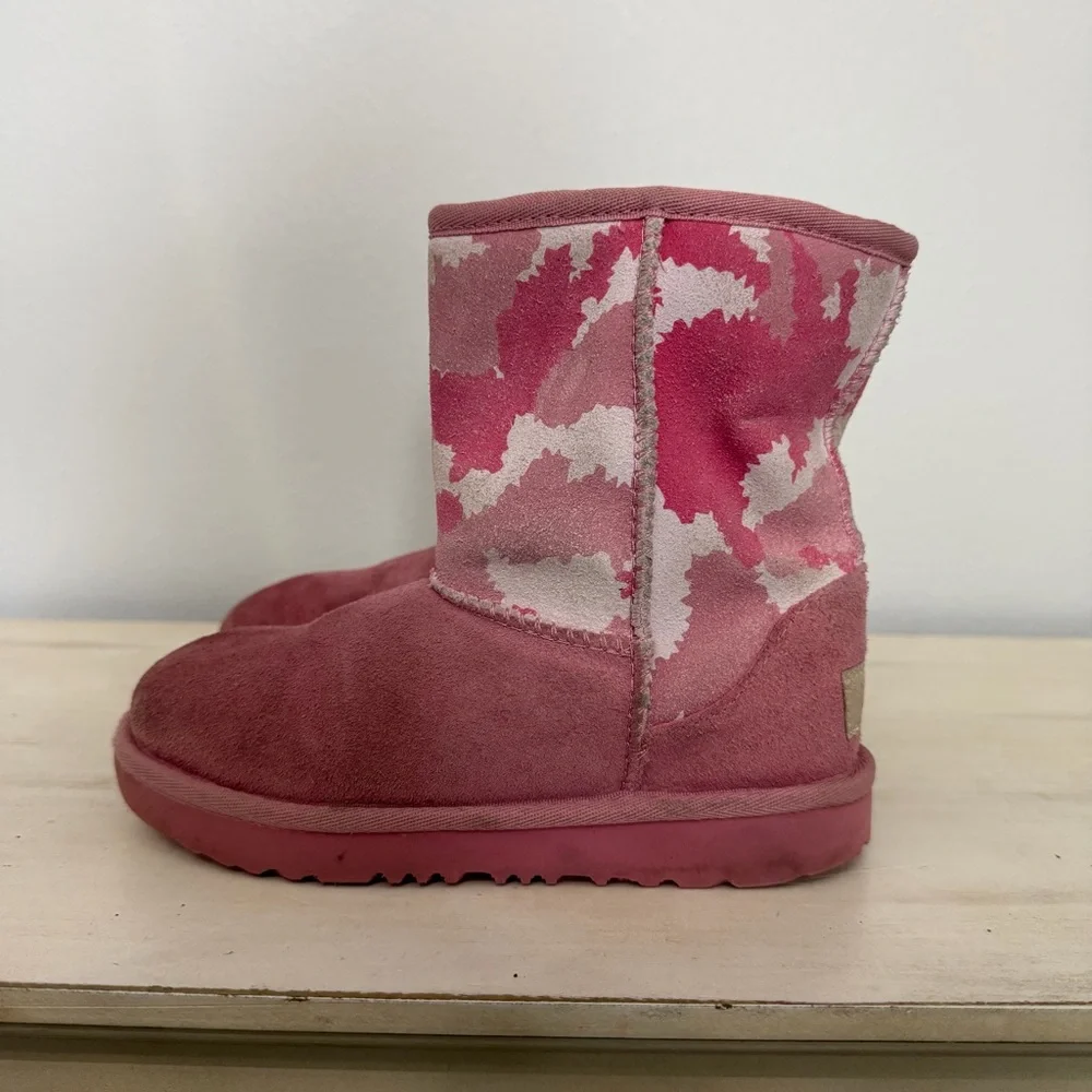 Ugg Pink Camo Classic Short Boots